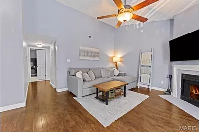 9125 N Swan Circle, Brentwood, MO 63144 - Photo 3