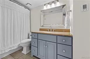 9125 N Swan Cir, Brentwood, MO 63144 - Photo 19