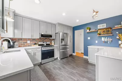 12 Graeler Drive, Saint Louis, MO 63146 - Photo 3