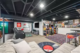 12 Graeler Dr, Saint Louis, MO 63146 - Photo 5