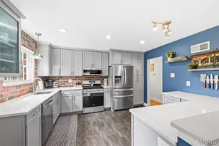 12 Graeler Dr, Saint Louis, MO 63146 - Photo 25