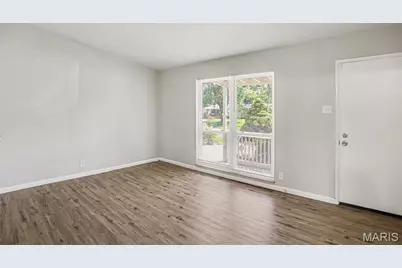1145 Cheyenne Drive, Florissant, MO 63033 - Photo 3