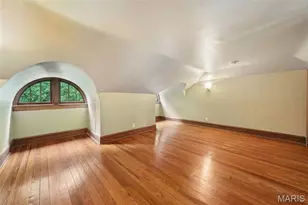 6650 Waterman Ave, University City, MO 63130 - Photo 23