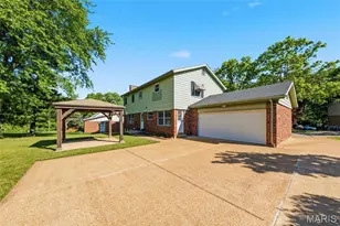10246 Gregory Ct, Saint Louis, MO 63128 - Photo 45