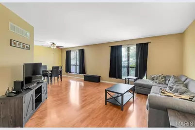 5860 Blackberry Drive, Imperial, MO 63052 - Photo 9