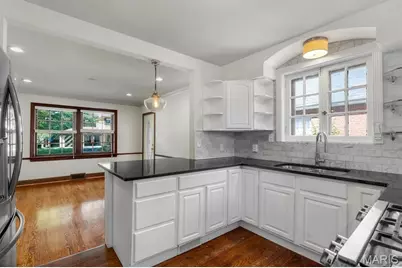 7312 Ravinia Drive, Saint Louis, MO 63121 - Photo 11