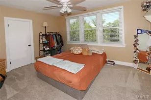 6772 Bartmer Ave, University City, MO 63130 - Photo 15
