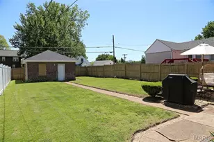 6772 Bartmer Ave, University City, MO 63130 - Photo 21
