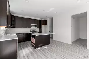 2312 Fernau Ct, Florissant, MO 63031 - Photo 15