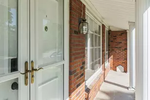 9709 Brookmere Dr, Saint Louis, MO 63123 - Photo 3