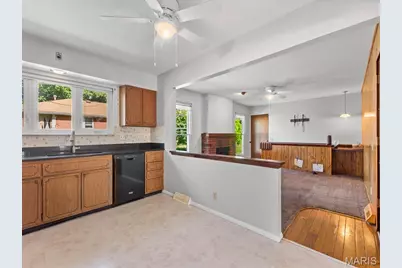 9709 Brookmere Drive, Saint Louis, MO 63123 - Photo 7