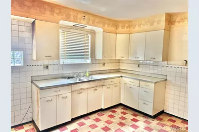1615 Veronica Avenue, Saint Louis, MO 63147 - Photo 5