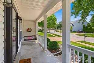 329 Gateford Dr, Ballwin, MO 63021 - Photo 5