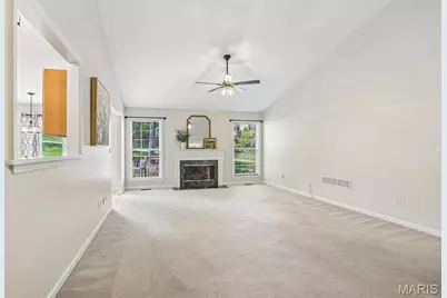 2415 S Lakeridge Court #15, Lake Saint Louis, MO 63367 - Photo 7