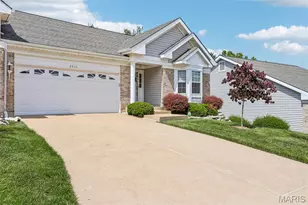 2415 S Lakeridge Ct, Lake Saint Louis, MO 63367 - Photo 3