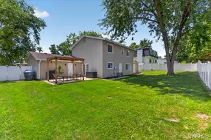 1301 Cave Springs Estate Dr, Saint Peters, MO 63376 - Photo 27