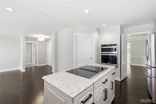 14300 Open Meadow Ct, Chesterfield, MO 63017 - Photo 13