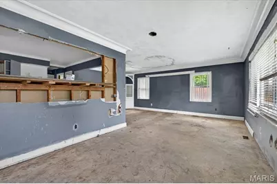2360 Chambers Road, Moline Acres, MO 63136 - Photo 5