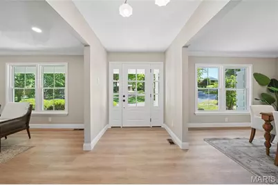 10 Spoede Woods Drive, Creve Coeur, MO 63141 - Photo 3