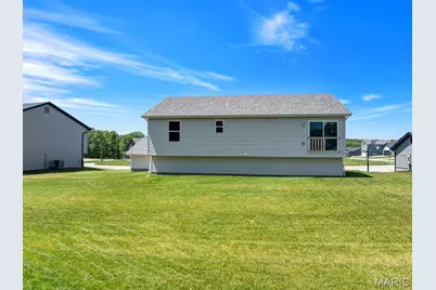 28716 Woodland Heights Drive, Warrenton, MO 63383 - Photo 31