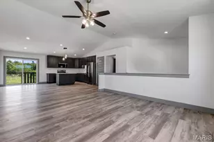 28716 Woodland Heights Dr, Warrenton, MO 63383 - Photo 9