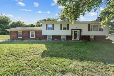 352 Rolling Hills Drive, Cape Girardeau, MO 63701 - Photo 1