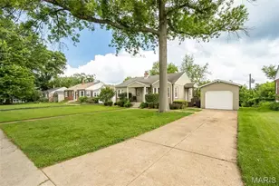 581 Meadowridge Dr, Kirkwood, MO 63122 - Photo 19