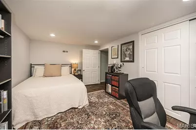 581 Meadowridge Drive, Kirkwood, MO 63122 - Photo 17