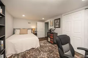 581 Meadowridge Dr, Kirkwood, MO 63122 - Photo 17