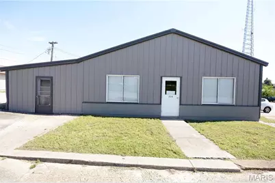 704 Kingshighway St, Perryville, MO 63775 - Photo 1