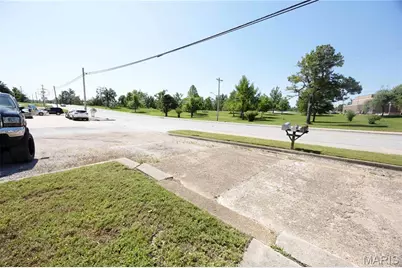 704 Kingshighway St, Perryville, MO 63775 - Photo 3