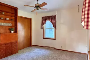 2800 S Carolina St, Louisiana, MO 63353 - Photo 27