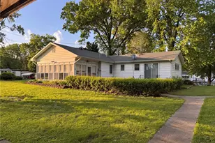 2800 S Carolina St, Louisiana, MO 63353 - Photo 7