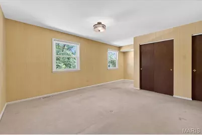 1203 Whispering Pines Drive, Saint Louis, MO 63146 - Photo 35