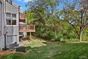 608 Highview Cir Dr, Ballwin, MO 63021 - Photo 29