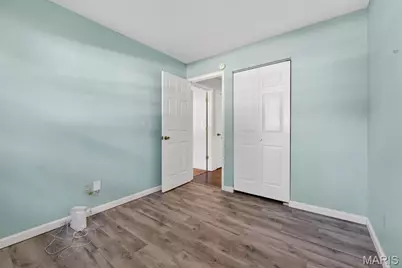 154 Parkside Acres Drive, Fenton, MO 63026 - Photo 17