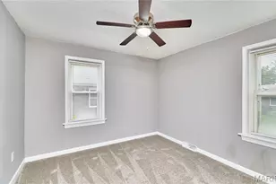 2146 Fairhaven Dr, Jennings, MO 63136 - Photo 29
