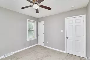 2146 Fairhaven Dr, Jennings, MO 63136 - Photo 31