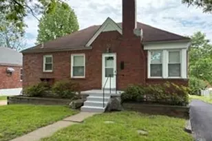 2146 Fairhaven Dr, Jennings, MO 63136 - Photo 1