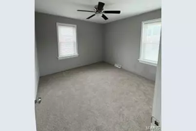 2146 Fairhaven Drive, Jennings, MO 63136 - Photo 9