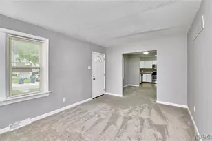 2146 Fairhaven Dr, Jennings, MO 63136 - Photo 7