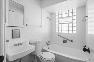 4513 Rosewood Ave., Saint Louis, MO 63120 - Photo 9