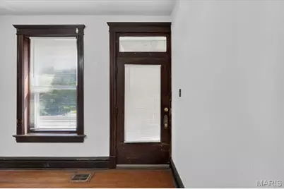 3443 Utah Street, Saint Louis, MO 63118 - Photo 3