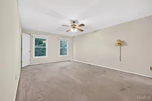 128 N Biddeford Ct, Saint Charles, MO 63304 - Photo 25