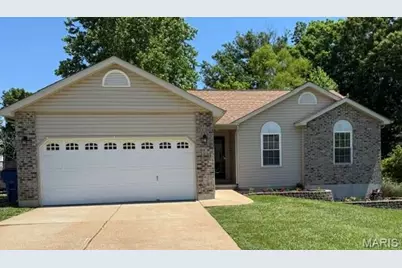728 Santschi Drive, Herculaneum, MO 63048 - Photo 1