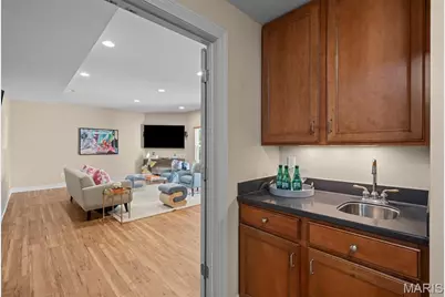 1535 Fawnvalley Drive, Des Peres, MO 63131 - Photo 31