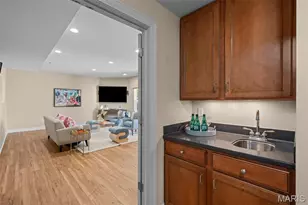1535 Fawnvalley Dr, Des Peres, MO 63131 - Photo 31