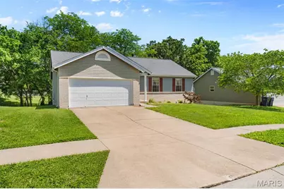 2060 Peine Forest Drive, Wentzville, MO 63385 - Photo 5