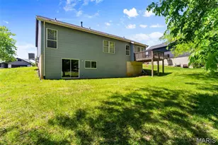 2060 Peine Forest Dr, Wentzville, MO 63385 - Photo 3