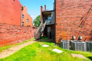 1841 S 9th St, Saint Louis, MO 63104 - Photo 25